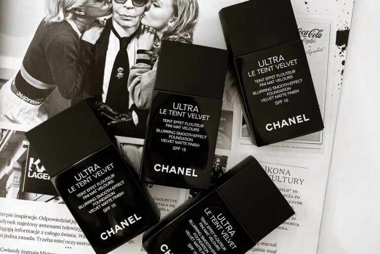 Chanel ULTRA LE TEINT VELVET