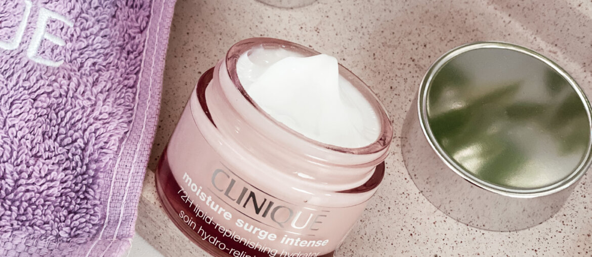 Clinique Moisture Surge Intense Skin Fortifying Hydrator